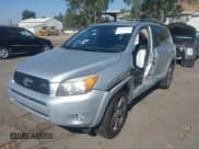 ✅ 2008 Toyota RAV4 Sport • VIN: JTMZK32V086013805 • Lot: 42530294. Listed on IAAI with 246,999 mi. Free auction sales archive from the USA and detailed vehicle history report at DreamBid. Image 2.