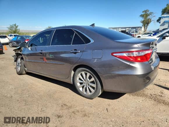 2016 Toyota Camry XLE with VIN 4T1BF1FK0GU533678, listed as a Copart auction lot 80676015 with 92,071 mi miles and Salvage title. Bid and sale history available at DreamBid. Image 2.