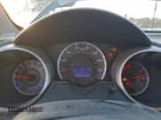 ✅ 2010 Honda Fit Sport • VIN: JHMGE8H49AS022301 • Lot: 95333465. Wystawiony na Copart z przebiegiem 82 439 mil. Bezpłatny archiwum sprzedaży aukcyjnych z USA i szczegółowy raport historii pojazdu na DreamBid. Zdjęcie 9.