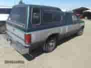 1995 Dodge Dakota z VIN 1B7GL23X3SS151397, wystawiony jako IAAI lot #43077255 z przebiegiem 166 791 mil mil oraz . Historia ofert i sprzedaży dostępna na DreamBid. Obrazek 4.