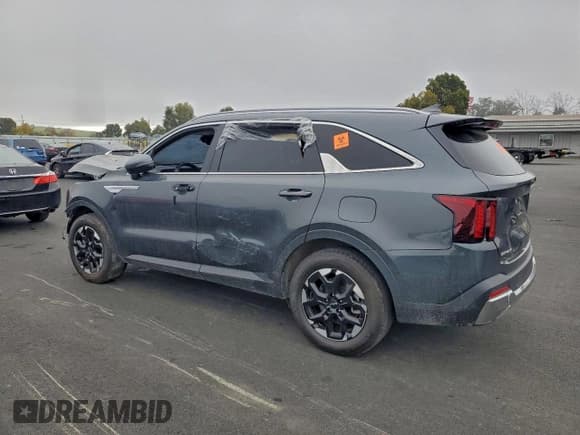 ✅ 2024 Kia Sorento S • VIN: 5XYRL4JC0RG291430 • Lot: 96270345. Listed on Copart with Not provided. Free auction sales archive from the USA and detailed vehicle history report at DreamBid. Image 2.