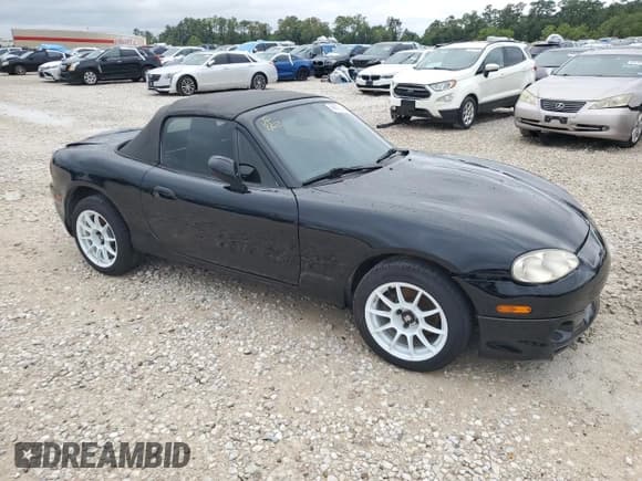 ✅ 2002 Mazda MX-5 Miata Cloth • VIN: JM1NB353X20221368 • Lot: 68927484. Wystawiony na Copart z przebiegiem 127 242 mil. Bezpłatny archiwum sprzedaży aukcyjnych z USA i szczegółowy raport historii pojazdu na DreamBid. Zdjęcie 4.