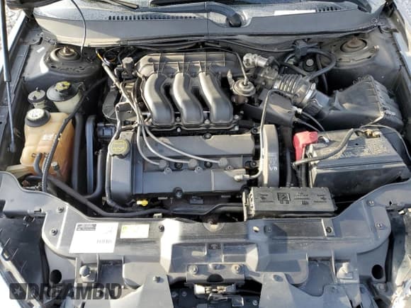 ✅ 2002 Ford Taurus SE • VIN: 1FAFP58S12G211216 • Lot: 45158325. Listed on Copart with 159,058 mi. Free auction sales archive from the USA and detailed vehicle history report at DreamBid. Image 11.