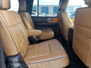 ✅ 2014 Lincoln Navigator • VIN: 5LMJJ3H52EEL07563 • Лот: 58673205. Опубликован ранее на Copart с пробегом 180 522 миль. Бесплатный доступ к архиву аукционных продаж из США и подробный отчёт об истории автомобиля на DreamBid. Изображение 11.