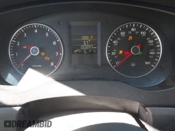 ✅ 2014 Volkswagen Jetta SE • VIN: 3VWD17AJ9EM417231 • Lot: 43583128. Listed on IAAI with 203,083 mi. Free auction sales archive from the USA and detailed vehicle history report at DreamBid. Image 7.