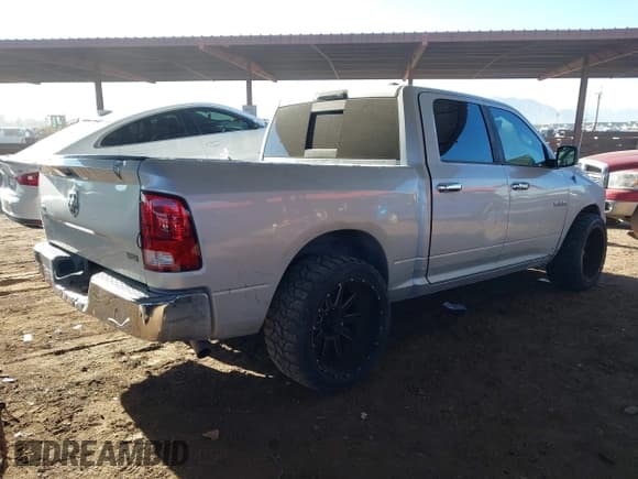 ✅ 2009 Dodge 1500 SLT • VIN: 1D3HB13P19S751161 • Lot: 43644657. Listed on IAAI with 249,789 mi. Free auction sales archive from the USA and detailed vehicle history report at DreamBid. Image 4.