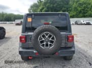 ✅ 2024 Jeep Wrangler Rubicon • VIN: 1C4PJXFG2RW164983 • Lot: 60712085. Wystawiony na Copart z przebiegiem 12 906 mil. Bezpłatny archiwum sprzedaży aukcyjnych z USA i szczegółowy raport historii pojazdu na DreamBid. Zdjęcie 6.