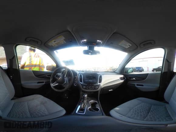 2019 Chevrolet Equinox LS с VIN 2GNAXSEV0K6175740, выставлен на аукционе IAAI как лот 43378037 с пробегом 68 892 миль миль и . История ставок и продаж доступна на DreamBid. Изображение 19.