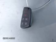 ✅ 2024 Chevrolet Equinox EV RS • VIN: 3GN7DNRP3RS235215 • Lot: 43460902. Wystawiony na IAAI z przebiegiem 13 742 mil. Bezpłatny archiwum sprzedaży aukcyjnych z USA i szczegółowy raport historii pojazdu na DreamBid. Zdjęcie 11.