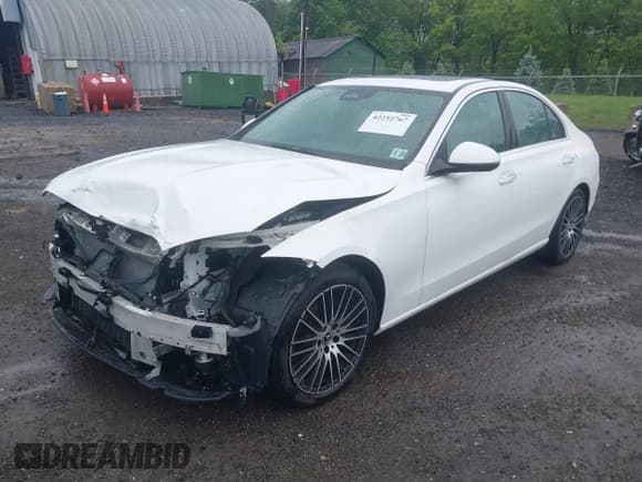 ✅ 2024 Mercedes-Benz C 300 • VIN: W1KAF4HB5RR183782 • Лот: 42252767. Опубликован ранее на IAAI с пробегом 18 918 миль. Бесплатный доступ к архиву аукционных продаж из США и подробный отчёт об истории автомобиля на DreamBid. Изображение 2.