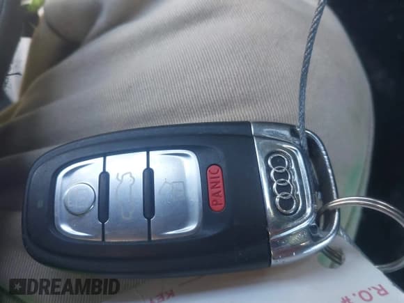 ✅ 2014 Audi S4 Premium Plus • VIN: WAUBGAFL3EA006112 • Лот: 41575914. Опубликован ранее на IAAI с пробегом 145 750 миль. Бесплатный доступ к архиву аукционных продаж из США и подробный отчёт об истории автомобиля на DreamBid. Изображение 11.