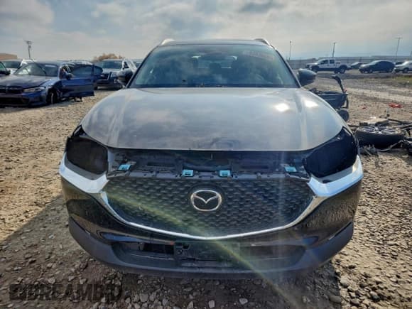 ✅ 2024 Mazda CX-30 S Select Sport • VIN: 3MVDMBBM0RM698782 • Lot: 93936695. Wystawiony na Copart z przebiegiem 13 326 mil. Bezpłatny archiwum sprzedaży aukcyjnych z USA i szczegółowy raport historii pojazdu na DreamBid. Zdjęcie 5.