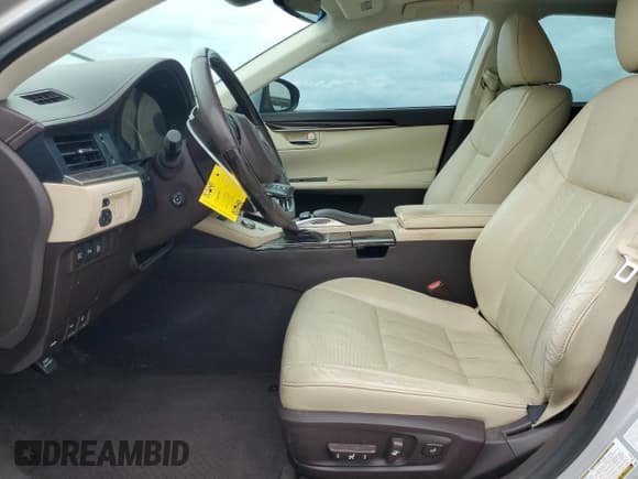 ✅ 2016 Lexus ES 330 • VIN: 58ABK1GG3GU010511 • Lot: 80125645. Listed on Copart with 201,121 mi. Free auction sales archive from the USA and detailed vehicle history report at DreamBid. Image 7.