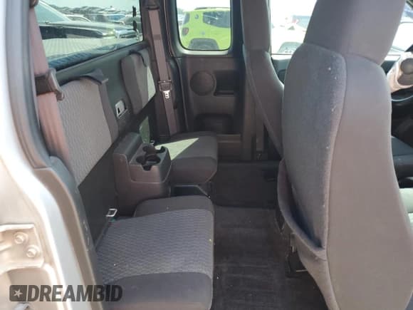 ✅ 2012 Chevrolet Colorado 1LT • VIN: 1GCESCF99C8152890 • Лот: 64956955. Опубликован ранее на Copart с пробегом 125 934 миль. Бесплатный доступ к архиву аукционных продаж из США и подробный отчёт об истории автомобиля на DreamBid. Изображение 10.