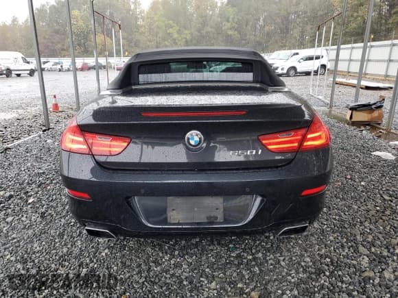 ✅ 2012 BMW 6 Series 650i • VIN: WBALZ3C53CC397375 • Lot: 90095315. Wystawiony na Copart z przebiegiem 134 664 mil. Bezpłatny archiwum sprzedaży aukcyjnych z USA i szczegółowy raport historii pojazdu na DreamBid. Zdjęcie 6.
