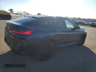 ✅ 2022 BMW X4 M40i • VIN: 5UX43DT02N9K31818 • Lot: 38495943. Wystawiony na Copart z przebiegiem 12 673 mil. Bezpłatny archiwum sprzedaży aukcyjnych z USA i szczegółowy raport historii pojazdu na DreamBid. Zdjęcie 3.