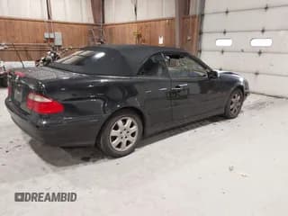 ✅ 2003 Mercedes-Benz CLK 320 • VIN: WDBLK65G43T135757 • Lot: 43677782. Wystawiony na IAAI z przebiegiem 147 323 mil. Bezpłatny archiwum sprzedaży aukcyjnych z USA i szczegółowy raport historii pojazdu na DreamBid. Zdjęcie 4.