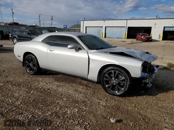 ✅ 2020 Dodge Challenger GT • VIN: 2C3CDZKG1LH106266 • Lot: 86518565. Listed on Copart with 72,185 mi. Free auction sales archive from the USA and detailed vehicle history report at DreamBid. Image 4.