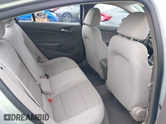 2017 Chevrolet Cruze LS с VIN 1G1BB5SM0H7135331, выставлен на аукционе IAAI как лот 42171304 с пробегом 148 134 миль миль и . История ставок и продаж доступна на DreamBid. Изображение 8.