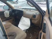 ✅ 1999 Dodge Durango • VIN: 1B4HR28Y4XF659931 • Lot: 43051060. Wystawiony na IAAI z przebiegiem 271 761 mil. Bezpłatny archiwum sprzedaży aukcyjnych z USA i szczegółowy raport historii pojazdu na DreamBid. Zdjęcie 5.