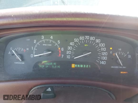 ✅ 2000 Buick Park Avenue • VIN: 1G4CW54K1Y4276367 • Lot: 41836691. Listed on IAAI with Not provided. Free auction sales archive from the USA and detailed vehicle history report at DreamBid. Image 7.