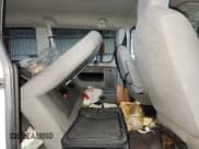 ✅ 2009 Ford Econoline Passenger XL • VIN: 1FBNE31L09DA68620 • Lot: 91488965. Wystawiony na Copart z przebiegiem 83 726 mil. Bezpłatny archiwum sprzedaży aukcyjnych z USA i szczegółowy raport historii pojazdu na DreamBid. Zdjęcie 11.