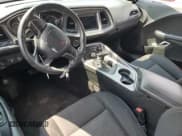 ✅ 2019 Dodge Challenger SXT • VIN: 2C3CDZGG4KH522173 • Lot: 65908284. Wystawiony na Copart z przebiegiem 95 134 mil. Bezpłatny archiwum sprzedaży aukcyjnych z USA i szczegółowy raport historii pojazdu na DreamBid. Zdjęcie 8.