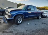 ✅ 2002 Chevrolet S-10 LS • VIN: 1GCCS195228215489 • Лот: 87374505. Опубликован ранее на Copart с пробегом 192 476 миль. Бесплатный доступ к архиву аукционных продаж из США и подробный отчёт об истории автомобиля на DreamBid. Изображение 1.