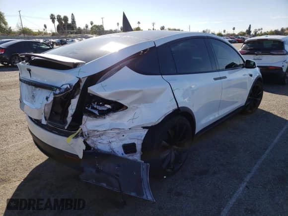 ✅ 2018 Tesla Model X 75D • VIN: 5YJXCBE20JF091639 • Lot: 39654583. Listed on Copart with Not provided. Free auction sales archive from the USA and detailed vehicle history report at DreamBid. Image 3.