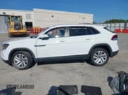 ✅ 2021 Volkswagen Atlas SE • VIN: 1V2WE2CA7MC227278 • Lot: 43285584. Wystawiony na IAAI z przebiegiem 52 758 mil. Bezpłatny archiwum sprzedaży aukcyjnych z USA i szczegółowy raport historii pojazdu na DreamBid. Zdjęcie 15.