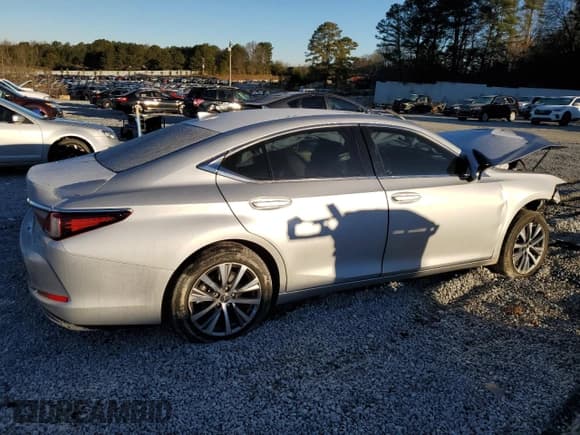 ✅ 2020 Lexus ES 350 Ultra Luxury • VIN: 58ACZ1B16LU068982 • Lot: 89051325. Wystawiony na Copart z przebiegiem 27 606 mil. Bezpłatny archiwum sprzedaży aukcyjnych z USA i szczegółowy raport historii pojazdu na DreamBid. Zdjęcie 3.
