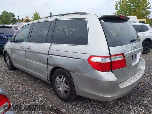 ✅ 2007 Honda Odyssey EX-L • VIN: 5FNRL38637B028055 • Lot: 43294219. Wystawiony na IAAI z przebiegiem Nie podano. Bezpłatny archiwum sprzedaży aukcyjnych z USA i szczegółowy raport historii pojazdu na DreamBid. Zdjęcie 3.