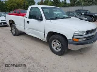 ✅ 2000 Chevrolet Silverado 1500 • VIN: 1GCEC14W8YZ321924 • Lot: 43156206. Wystawiony na IAAI z przebiegiem 134 081 mil mil. Skorzystaj z bezpłatnego archiwum sprzedaży aukcyjnych z USA i zobacz szczegółowy raport historii pojazdu na DreamBid. Zdjęcie 1.
