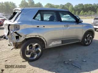 2024 Hyundai Venue SEL с VIN KMHRC8A36RU295175, выставлен на аукционе Copart как лот 59758594 с пробегом 4 554 миль миль и Списание • Salvage title. История ставок и продаж доступна на DreamBid. Изображение 3.