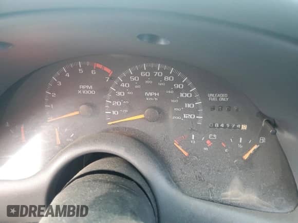 1997 Chevrolet Camaro z VIN 2G1FP22K6V2101185, wystawiony jako Copart lot #54356505 z przebiegiem 84 174 mil mil oraz Nie do naprawy • Non repairable. Historia ofert i sprzedaży dostępna na DreamBid. Obrazek 9.