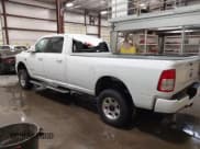 ✅ 2021 Ram 2500 Big Horn • VIN: 3C6UR5JL5MG554642 • Лот: 42305894. Опубликован ранее на IAAI с пробегом 123 187 миль. Бесплатный доступ к архиву аукционных продаж из США и подробный отчёт об истории автомобиля на DreamBid. Изображение 3.