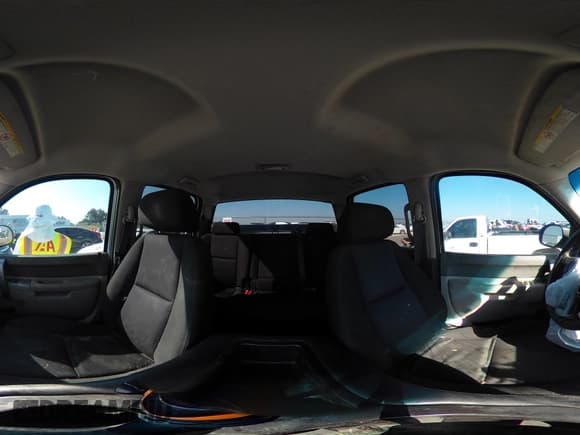 ✅ 2011 Chevrolet Silverado 2500HD • VIN: 1GB1KVCG6BF126811 • Lot: 43367531. Listed on IAAI with 303,285 mi. Free auction sales archive from the USA and detailed vehicle history report at DreamBid. Image 18.