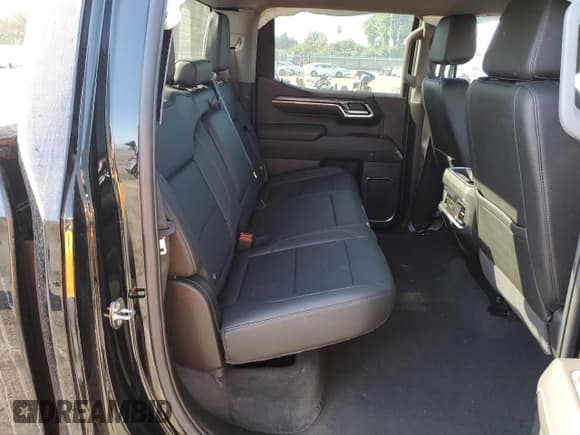 ✅ 2024 Chevrolet Silverado 1500 • VIN: 1GCPAEE82RZ352772 • Лот: 71821875. Опубликован ранее на Copart с пробегом 6 973 миль. Бесплатный доступ к архиву аукционных продаж из США и подробный отчёт об истории автомобиля на DreamBid. Изображение 10.