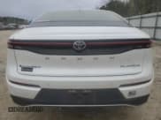 ✅ 2024 Toyota Crown Platinum • VIN: JTDAFAAFXR3005388 • Lot: 51135305. Listed on Copart with 9,209 mi. Free auction sales archive from the USA and detailed vehicle history report at DreamBid. Image 6.