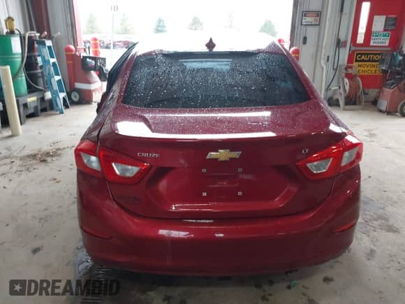 2017 Chevrolet Cruze LT с VIN 1G1BE5SM1H7130078, выставлен на аукционе IAAI как лот 43289356 с пробегом 95 649 миль миль и . История ставок и продаж доступна на DreamBid. Изображение 16.