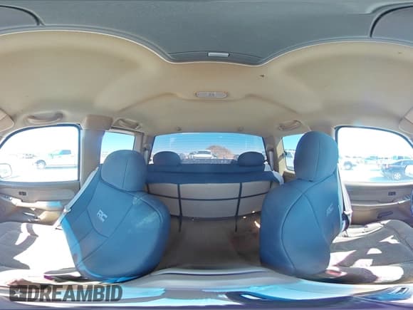 ✅ 1999 Chevrolet Silverado 1500 LS • VIN: 2GCEK19T3X1216586 • Лот: 73097074. Опубликован ранее на Copart с пробегом 221 546 миль. Бесплатный доступ к архиву аукционных продаж из США и подробный отчёт об истории автомобиля на DreamBid. Изображение 13.