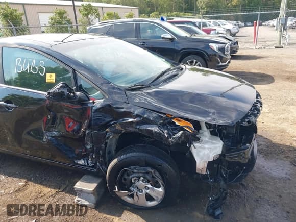 ✅ 2018 Kia Forte LX • VIN: 3KPFK4A7XJE265900 • Лот: 43259693. Опубликован ранее на IAAI с пробегом 115 578 миль. Бесплатный доступ к архиву аукционных продаж из США и подробный отчёт об истории автомобиля на DreamBid. Изображение 6.