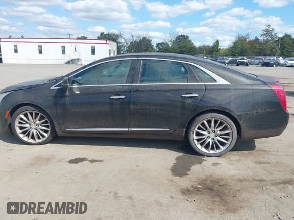 ✅ 2016 Cadillac XTS Platinum • VIN: 2G61T5S30G9174881 • Lot: 43367150. Wystawiony na IAAI z przebiegiem 37 775 mil. Bezpłatny archiwum sprzedaży aukcyjnych z USA i szczegółowy raport historii pojazdu na DreamBid. Zdjęcie 14.