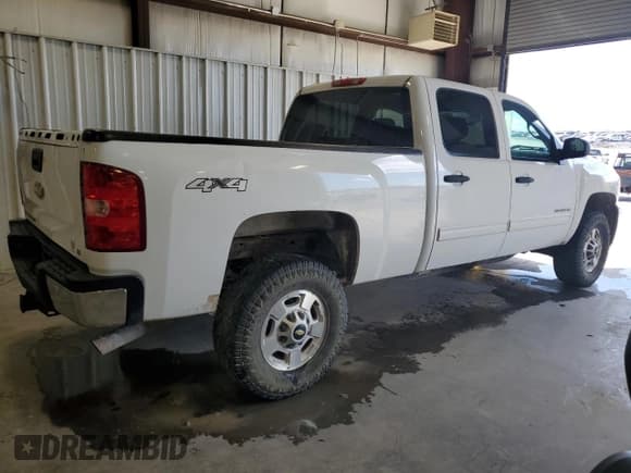 ✅ 2013 Chevrolet Silverado 2500HD LT • VIN: 1GC1KXCG8DF200238 • Lot: 84865865. Listed on Copart with 185,128 mi. Free auction sales archive from the USA and detailed vehicle history report at DreamBid. Image 3.
