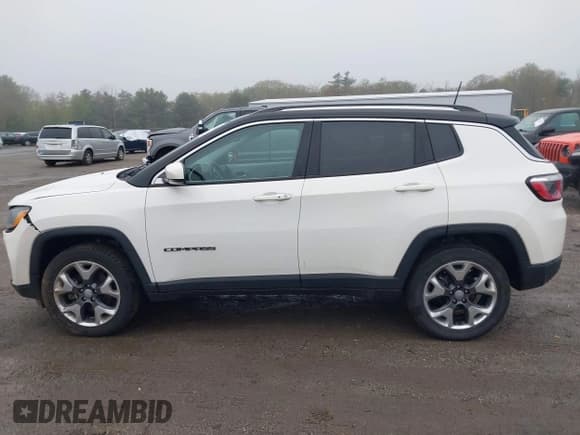 ✅ 2020 Jeep Compass Limited • VIN: 3C4NJDCB0LT233570 • Lot: 42182241. Listed on IAAI with 59,858 mi. Free auction sales archive from the USA and detailed vehicle history report at DreamBid. Image 14.