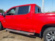✅ 2019 Chevrolet Silverado 1500 LT • VIN: 1GCPWCED3KZ157451 • Lot: 42988951. Wystawiony na IAAI z przebiegiem 178 105 mil. Bezpłatny archiwum sprzedaży aukcyjnych z USA i szczegółowy raport historii pojazdu na DreamBid. Zdjęcie 14.