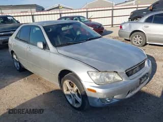 ✅ 2002 Lexus IS 300/350 • VIN: JTHBD192020042483 • Lot: 43154150. Listed on IAAI with 185,130 mi. Free auction sales archive from the USA and detailed vehicle history report at DreamBid. Image 1.