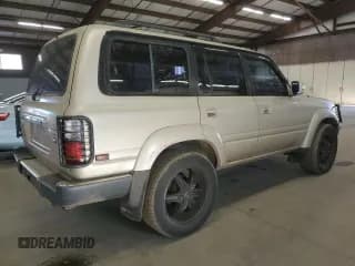 ✅ 1991 Toyota Land Cruiser • VIN: JT3FJ80W7M0007905 • Lot: 86737454. Listed on Copart with 200,573 mi. Free auction sales archive from the USA and detailed vehicle history report at DreamBid. Image 3.