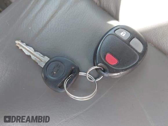 ✅ 2007 Chevrolet Avalanche LTZ • VIN: 3GNFK12337G187104 • Lot: 42709132. Listed on IAAI with 123,120 mi. Free auction sales archive from the USA and detailed vehicle history report at DreamBid. Image 11.