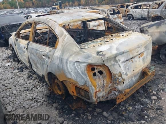 ✅ 2016 Subaru Impreza • VIN: JF1GJAA60GG012306 • Lot: 43398776. Wystawiony na IAAI z przebiegiem 92 360 mil. Bezpłatny archiwum sprzedaży aukcyjnych z USA i szczegółowy raport historii pojazdu na DreamBid. Zdjęcie 3.